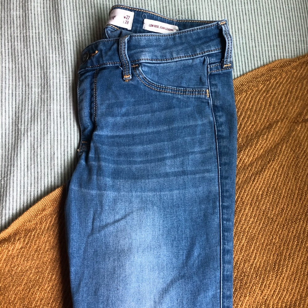 Hollister Low Rise Jean Leggings